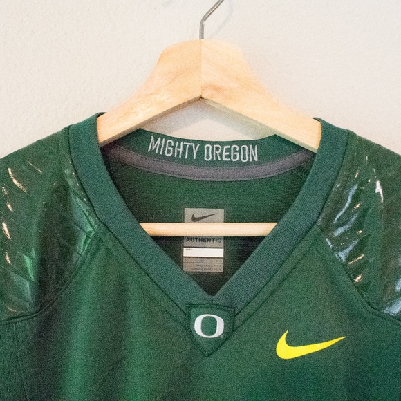 Nike Oregon Ducks Jersey - Picture 2 of 3